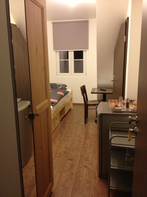 Old Town Guesthouse Erlangen Habitación foto